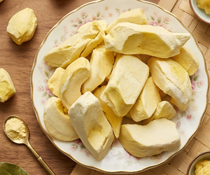Sunrise Fruits - Rodajas de Durian Liofilizadas, 250 g, Paquete a Granel, 100 % Natural, Amarillo Dulce, Listo para Comer, Producto de Vietnam - Product Image 2
