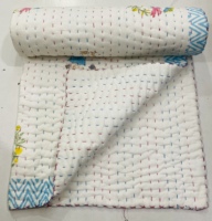 Couverture matelassée en coton avec motif de dessin animé, bordure bleue, pour une utilisation toute l'année à la maison