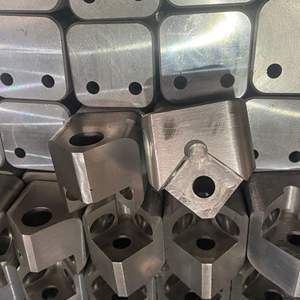 Lames de broyeur en plastique robustes, lames de machine de broyage industrielle, acier résistant à l'usure pour un traitement efficace des déchets - Product Image 3