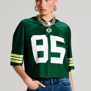 เสื้อเจอร์ซีย์อเมริกันฟุตบอลแบบครอปมีฮู้ดสำหรับผู้หญิง คุณภาพสูง ขายส่ง ผลิตจากโพลีเอสเตอร์ 100% รับสกรีนหมายเลขตามสั่ง เสื้อยืดสตรีทแวร์ - Product Image 1