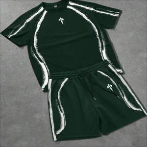 Nouvel ensemble homme 2025 : T-shirt col rond oversize et short en polaire respirant – Idéal pour l'été, style streetwear, vente en gros, OEM - Product Image 1