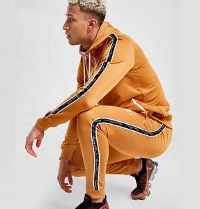 Survêtement unisexe en velours à rayures latérales meilleur tissu fait de vêtements de sport à la mode hiver épais personnalisable ensemble de logos adultes - Product Image 5