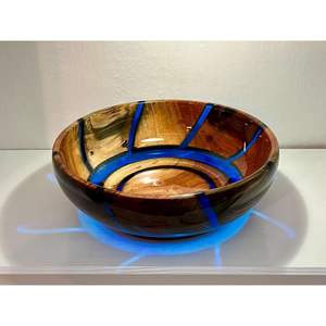 Tazón Artesanal Ecológico de Madera y Resina de la India por RR ENTERPRISES para Decoración del Hogar, para Servir Frutas y Aperitivos - Product Image 3