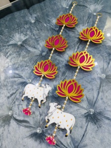 Décorations de porte traditionnelles Lotus et Vache pour la décoration intérieure, idéales pour les occasions festives et les mariages, vente en gros OEM - Product Image 3