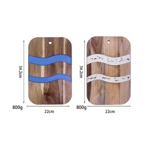 Planche à découper rectangulaire en bois avec incrustation ondulée blanche, antidérapante, lavable au lave-vaisselle, pièce unique - Product Image 3