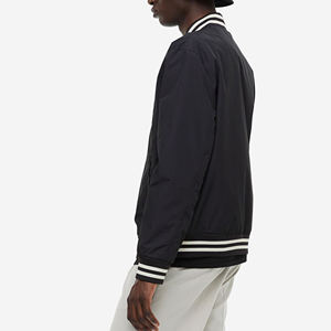 Compre la Nueva Chaqueta Varsity de Satén Personalizada de Invierno Más Vendida, de Alta Calidad, Color Sólido, Ecológica y Transpirable para Hombre y Mujer - Product Image 2