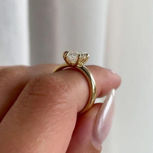 แหวนหมั้นเพชรเม็ดเดี่ยวทรงมาร์คีส์ คิริชนาวี KR 268 2 กะรัต ชุบทอง 14k หรูหรา - Product Image 6