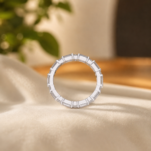 Anillo de Compromiso de Plata de Ley 925 con Diamantes de Corte Baguette y Moissanita Redonda, Anillo de Boda - Product Image 3