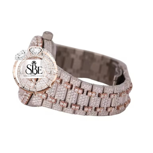 Montre en diamant la plus vendue pour hommes, affichant un look puissant et un design sophistiqué, disponible au prix d'usine - Product Image 2