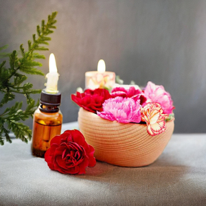 Aceite esencial de rosa 100% puro para jabón, velas, perfumes, grado cosmético, mejores precios competitivos disponibles en 25 kg y 180 kg. - Product Image 1