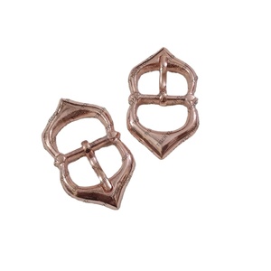 Hebilla Medieval de Bronce, Material de Cobre Duradero, de Estilo Medieval - Product Image 1