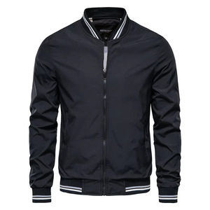 Blouson Bomber Léger Bleu Marine pour Hommes avec Col et Poignets Rayés Rouge et Blanc Style Universitaire – Vêtement d'extérieur Sportif et Décontracté - Product Image 3