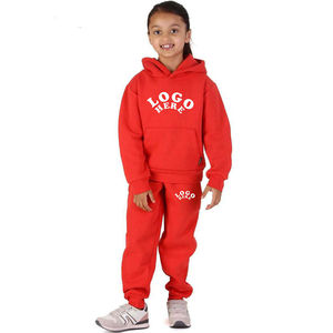 Conjunto de sudadera con capucha roja y pantalones deportivos para niños, ropa informal de otoño de manga larga de color sólido - Product Image 1
