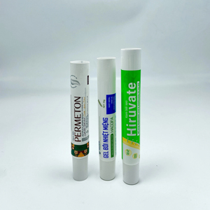 Tube PE D19 directement de l'usine pour cosmétiques, pommades multi-usages et crèmes pour les yeux, impression offset 8 couleurs et marquage à chaud - Product Image 1