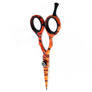 Tijera profesional de salón de acero inoxidable para barberos, herramienta de corte de pelo de belleza con tornillo ajustable y reposapiés negro - Product Image 4