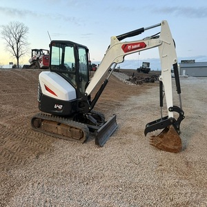 Miniexcavadora Bobcat E42 de Uso Pesado en Venta, Gran Potencia de Excavación, Motor Camc, Sistema Hidráulico Hydac, Cucharón con Ruedas - Product Image 6