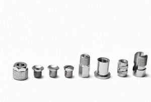 Pièces tournées en laiton usinées sur mesure pour suspensions d'éclairage, luminaires de plafond filetés et composants d'éclairage industriel - Product Image 5