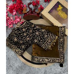 Sari de noche de diseñador con lentejuelas Zari Trabajo de bordado y borde de encaje para fiestas - Product Image 1