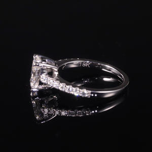 แหวน AMBER JEWELS T-1509 สำหรับทุกเพศ ทองคำแท้ 18K ชุบโรเดียม ประดับด้วยหินธรรมชาติทรงเรขาคณิต ได้รับการรับรองจาก IGI - Product Image 5
