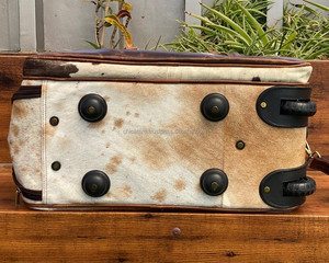 Vente en gros de sacs à roulettes en cuir véritable de haute qualité sacs de sport de luxe en cuir de vachette à roulettes sacs de voyage pratiques pour vêtements à main - Product Image 5