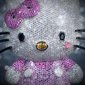 Colgante Hello Kitty Hiphop con Diamantes Moissanite VVS Totalmente Cubiertos de Plata de Ley 925 con Baño de Rodio, Joyería Personalizada para Bodas - Product Image 5