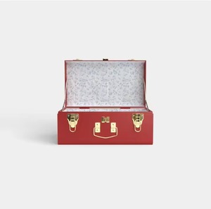 Pink Rectangular <b>Trunk</b> <b>Storage</b> <b>Box</b> with Gold Hinges and Floral Lining Design 1 Layer <b>Storage</b> Ideal for Accessories Organization - Product Image 2