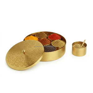 Boîte à épices artisanale en laiton – Boîte à épices de luxe gravée pour cuisines gourmandes - Product Image 6