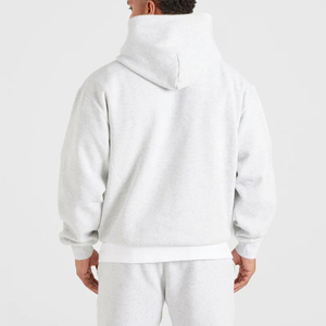 Sudadera con Capucha de Forro Polar para Hombre, Color Gris Claro, Logotipo Personalizado en la Parte Delantera, Suave y Cómoda, Corte Holgado - Product Image 4
