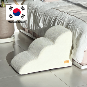 บันไดสัตว์เลี้ยง [AllmioPet] 3 ขั้น ผ้าคลาวด์ สีไอวอรี่ AMP 3 IV บันไดสำหรับสุนัขและแมว สะดวกสบาย ช่วยให้สัตว์เลี้ยงเข้าถึงเฟอร์นิเจอร์ได้ง่าย - Product Image 1