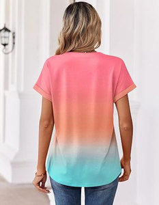 เสื้อยืดแขนสั้นคอวีสีไล่ระดับสำหรับผู้หญิงทรงหลวมสบายๆ เสื้อถักลำลองสำหรับฤดูใบไม้ผลิและฤดูร้อน ระบายอากาศได้ดี ผลิตจากโพลีเอสเตอร์ - Product Image 4