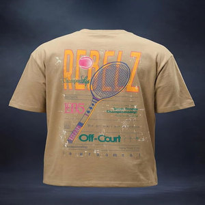 Camiseta de Manga Corta para Hombre, Corte Regular, Color Beige, con Estampado de Letras en la Espalda, 100% Algodón, Antiarrugas, Secado Rápido, Diseño Personalizable - Product Image 2