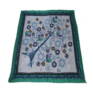 Pañuelo cuadrado de algodón con estampado floral elegante para mujer, con borlas delicadas, ligero, transpirable, suave, a la moda para el verano - Product Image 5