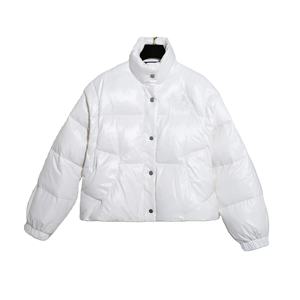 Vestes d'hiver pour femmes en toile respirante et confortable avec des vêtements de plein air en cuir de peau de mouton résistant au froid - Product Image 1