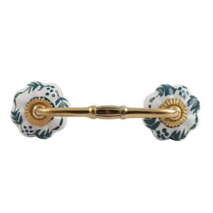 Manija de armario a granel hecha a mano de cerámica blanca verde Floral al por mayor manija de tocador lote manija de cajón Vintage tirador de puerta único - Product Image 2