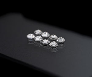 Diamante Cultivado en Laboratorio de Corte Hexagonal de 1.05 CT, Claridad VVS-VS, Sin Conflictos, Certificado por IGI, Joyería de Lujo, Gran Venta - Product Image 4