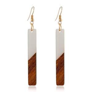 Handmade Designer <b>Resin</b> <b>Crafts</b> Earrings Luxury Finish Artistic Craftsmanship Fashion Styling Durable Fashion Accessories - Product Image 3