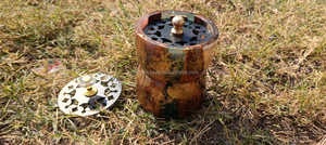 Quemador de Incienso de Resina de Lujo Hecho a Mano Noor Al Oud para Decoración Festiva del Hogar en Ramadán y Eid - Product Image 4