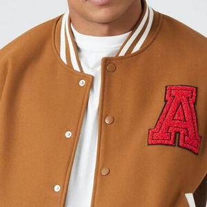 Chaqueta Universitaria de Béisbol para Hombre con Diseño de Logotipo Personalizado, Nuevos Colores Personalizados con Cuello Alto, Estilo Bomber Letterman - Product Image 3