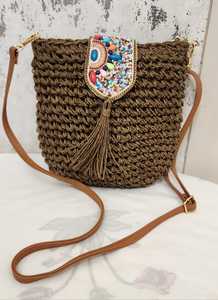 Sac à bandoulière tissé marron avec rabat perlé et pompon, sac à main bandoulière pour les voyages décontractés - Product Image 2
