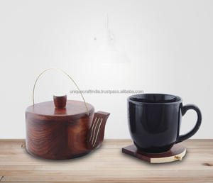 Posavasos de cocina para hervidor de agua personalizados al por mayor (juego de 6 y soporte) con posavasos cuadrados y redondos de madera de nogal e incrustaciones de latón - Product Image 2