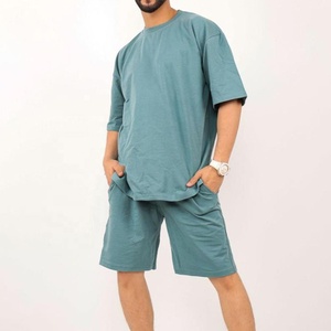 T-shirt décontracté à manches courtes et col rond pour homme, coupe oversize, vert uni, tricoté, design épuré - Product Image 5