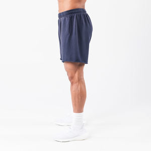 Shorts délavés style urbain, conçus pour le streetwear et une utilisation quotidienne décontractée - Product Image 4