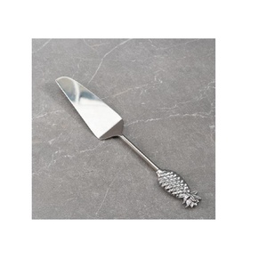 Venta caliente Servidor de pastel de acero inoxidable Diseño de flores Mango Herramientas de pastel Pestry Espátula Soportes Herramientas de pastel de La India - Product Image 5