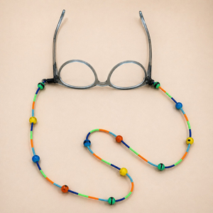 Cordon de lunettes antidérapant en polyester flexible, motif floral coloré et perles, 70 cm - Product Image 2