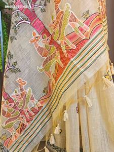 Sari de Algodón Muga Suave de Primera Calidad con Tejido de Flores Dispersas y Motivos de Árboles y Animales, Proveedor Mundial - Product Image 3