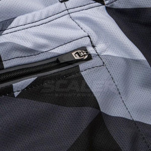 Maillot de cyclisme personnalisé, directement de l'usine, tissu anti-humidité pour la course, l'entraînement et les sorties en plein air. - Product Image 6