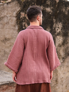 Chemise en gaze de coton rose poudré pour homme, manches décontractées style kimono, col cubain classique, coupe ample bohème - Product Image 4