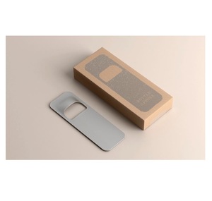 Ouvre-bouteille en métal au design simple, en acier inoxydable, outil de bar mince pour la bière, le vin et l'usage quotidien - Product Image 1