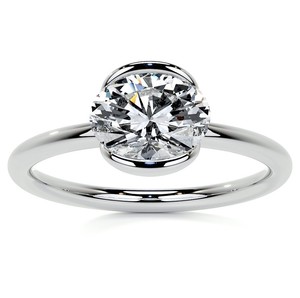 Anillo de Moissanita con Corte Ovalado y Engaste de Bisel, Plata de Ley 925, Chapado en Oro de 14K, 4 Gramos, Certificado, de Lujo para Compromiso, Boda y Novia - Product Image 1