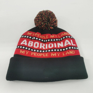 Gorro de Punto Unisex de Invierno con Diseño de Letras Bordadas, 100% Acrílico, Talla Adulto, con la Frase 'Mi Pueblo, Mi Tierra' en Referencia a los Aborígenes - Product Image 1